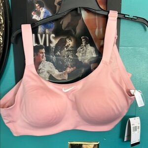 Nike Pink Full Coverage Sports Bra